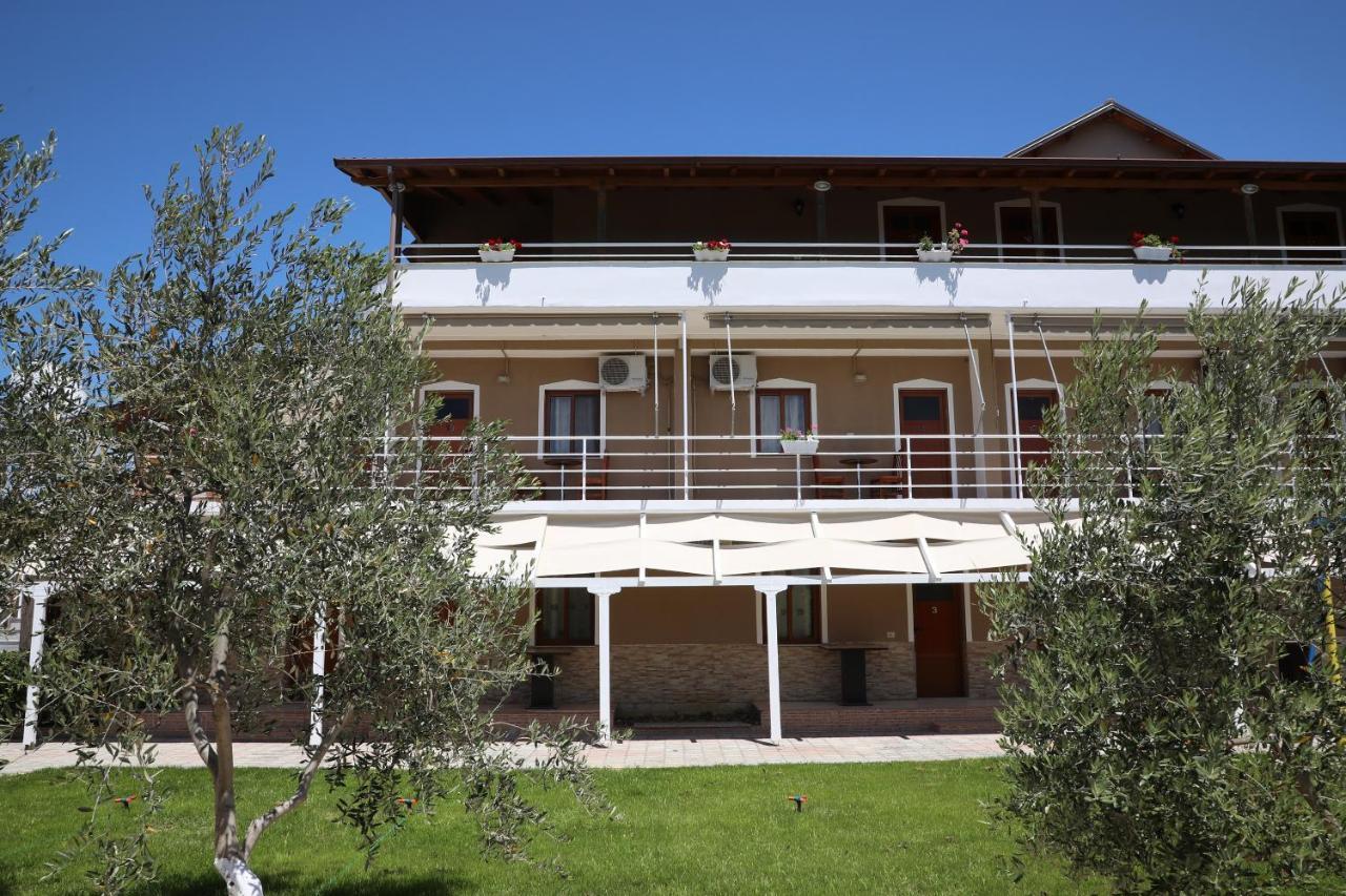 Dolce Italia Residence Radhimë エクステリア 写真